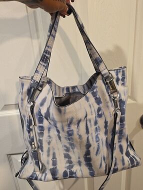 Vince Camuto Tania tie-dye Leather Tote Nwt